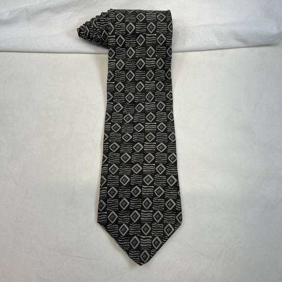 Daniel Hechter Other - Daniel Hechter Men's Patterned Silk Vintage  Neck Tie 57"‎